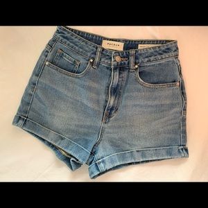 PacSun women’s mom short